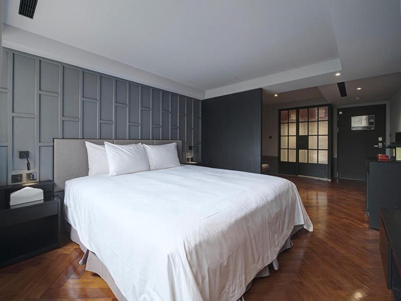 Reddot Hotel Taichung Eksteriør billede