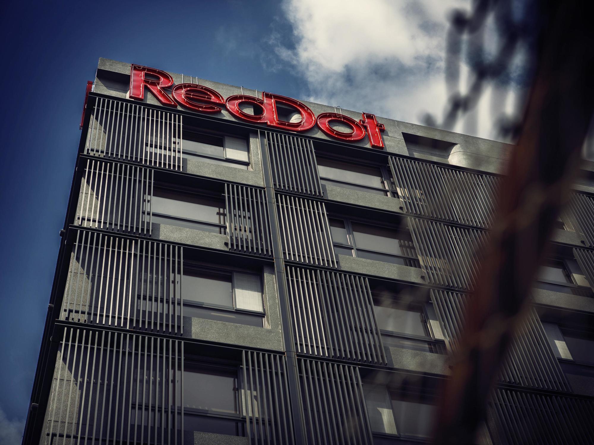 Reddot Hotel Taichung Eksteriør billede