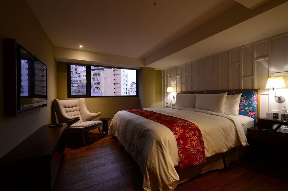 Reddot Hotel Taichung Eksteriør billede